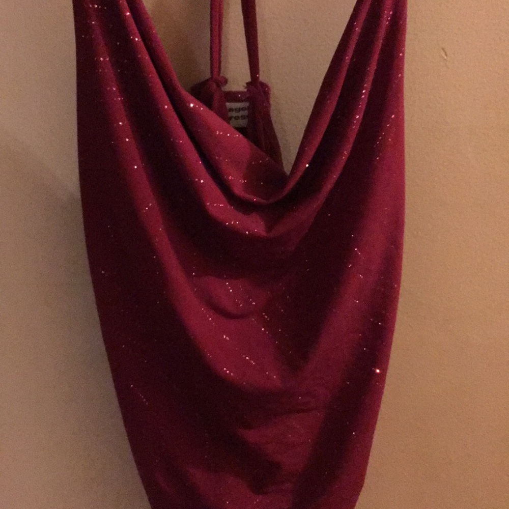 Glam - Picture 2 of 3